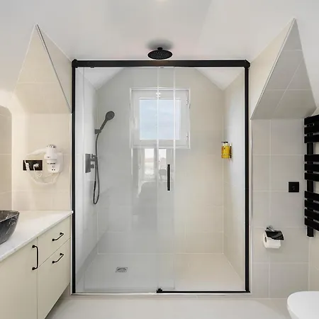 別荘 Douro Prestige Urban Retreat With Shared S-pool & Gym *