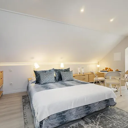 別荘 Douro Prestige Urban Retreat With Shared S-pool & Gym